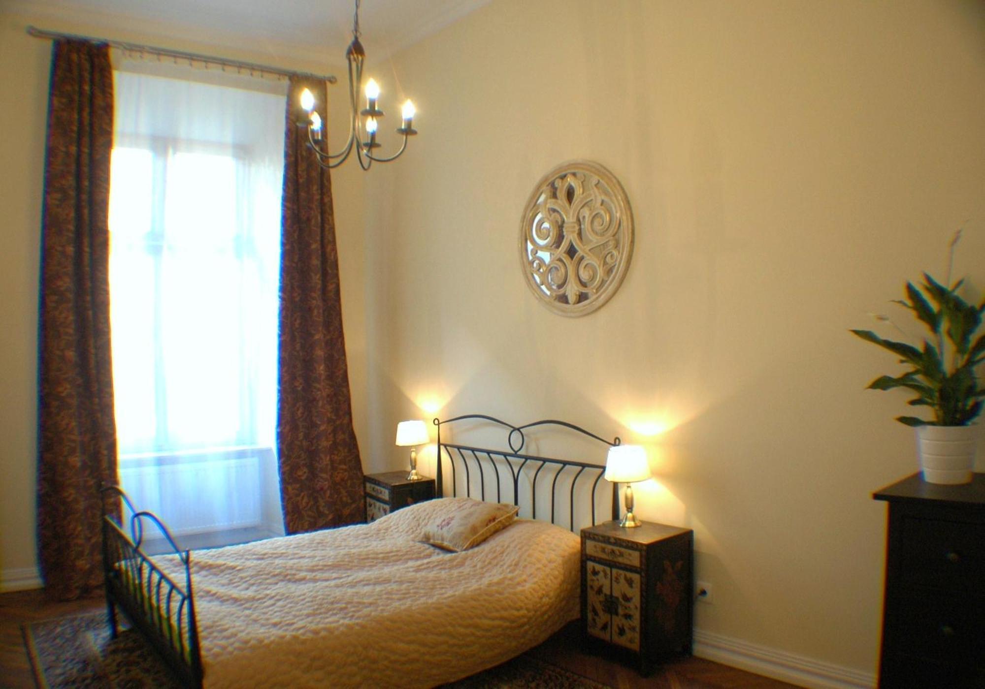 Apartamenty Golebia 3 Krakow Bagian luar foto
