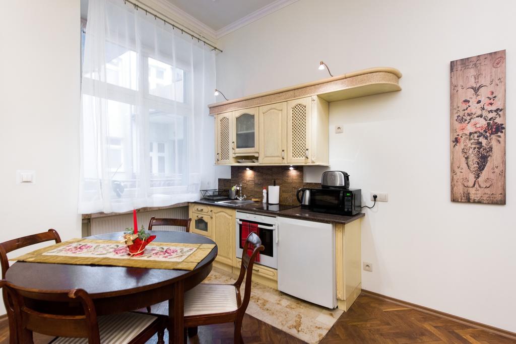 Apartamenty Golebia 3 Krakow Ruang foto