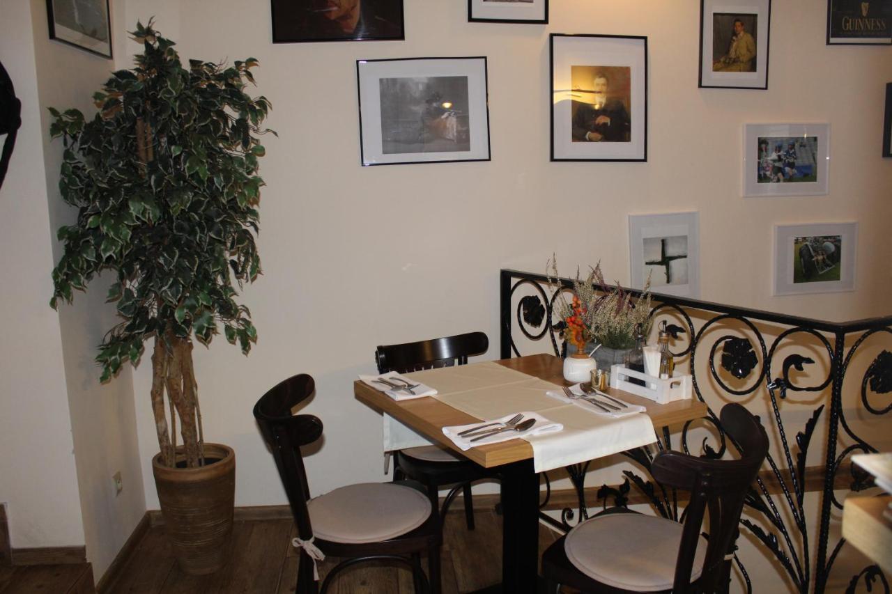 Apartamenty Golebia 3 Krakow Bagian luar foto